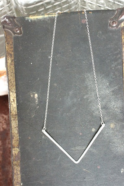 Chevron Necklace, Single